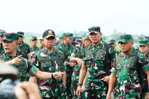 Jelang Upacara Tradisi Kehormatan Militer, Panglima TNI Cek Kesiapan di Batujajar