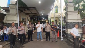 1.300 Jemaat Hadiri Misa Kamis Putih, Polisi Pastikan Pengamanan Ketat di Gereja St. Paskalis