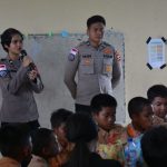 Doa Dari Anak-anak SD Torsina Atas Kebaikan Satgas Humas Ops Damai Cartenz