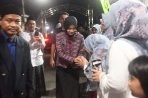 Hadir di Halal Bihalal Ikatan Keluarga Besar Kuluran Lamongan, Mbak Vinanda Apresiasi Kekompakan dan Kesolidan