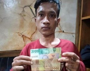 Diduga Pemilik Kos- Kosan Mesum di Kedungpring, Polres Lamongan Amankan AF