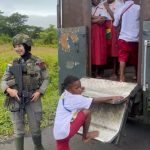 Patroli Humanis Ops Damai Cartenz-2025 di Kenyam: Semangat Kartini dalam Pengamanan dan Kepedulian Sosial