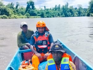 Pencarian Iptu Tomi Samuel Marbun di Sungai Rawara Hingga Kampung Yakora Polri, TNI Dan Basarnas Laksanakan Giat Bersama