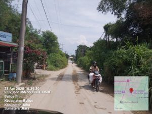 Pemkab Toba Harus Dengarkan Keresahan Masyarakat Kondisi Jalan Balige III Berlumpur