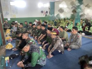 Satgas Ops Damai Cartenz-2025 Menghadiri Halal Bihalal dan Harlah ke-79 Muslimat NU di Paniai