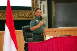 Panglima TNI Tanamkan Nilai Kepemimpinan dan Nasionalisme kepada Siswa SMA Taruna Nusantara