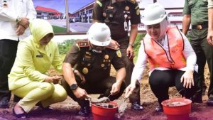 Kunjungan Kerja Kejati Sumsel Dr.Yulianto,SH dan peletakan Batu Pertama Kantor Kejari Musi Rawas