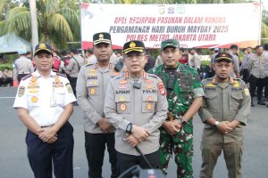 Polres Jakarta Utara, Apel Kesiapan Pasukan Dan Tactical Wall Game Dalam Rangka Pengamanan Hari Buruh Mayday 2025