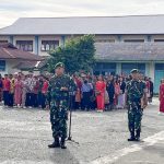 Dandim 1710/Mimika Pimpin Upacara Peringatan Hardiknas di SMPN 2 Timika