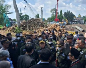 Eksekusi Lahan Tol Kediri – Tulungagung di Mojoroto Sempat Ricuh