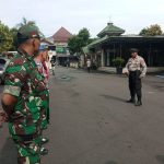 Tiga Pilar Bersama Koramil 04/Pulogadung, Kembali Tertibkan Atribut Ormas