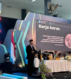 Uniska Kediri Hadirkan Wakil Menteri Pendidikan Prof. Dr. Fauzan saat Gelar Wisuda Sarjana ke-44 dan Magister ke-35