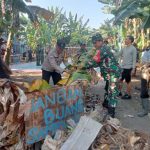 Bergerak “Perangi Sampah”: Koramil 03/Teluk Pucung Gelar Karya Bhakti Bersama Tiga Pilar di Bojong Menteng