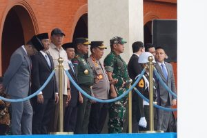 Kasad Sambut Kunjungan Presiden RI dan Presiden Prancis di Akademi Militer Magelang