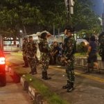 Kondusifitas Kampung Terjaga, Koramil 03/Pasar Rebo, Ciracas Giat Rutin Patroli Malam
