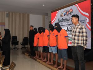 Polrestabes Surabaya Tangkap Lima Preman yang Serobot dan Sewakan Lahan Warga Secara Ilegal