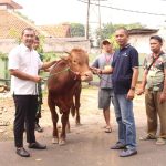 Kodim 0505/Jakarta Timur Berbagi Daging Qurban kepada Warga Sekitar Dalam Semangat Idul Adha