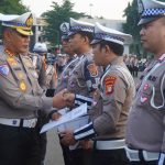 PS Kasat Lantas Metro Jaktim Mengikuti Apel Fungsi dan Pemberian Penghargaan bagi Personel Ditlantas PMJ Berprestasi