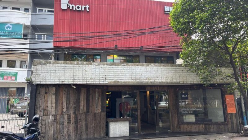 Ditanya Soal CSR, Manajamen Cafe BMart Ngaku Tidak Tahu