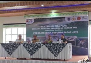 Sinergi Tiga Pilar : Dandim 0505/JT Hadiri Giat Silaturahmi Bersama Pedagang Pasar Induk Kramatjati