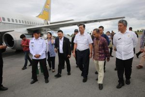 Bupati dan Wakil Bupati Taput Sambut Ketua Dewan Ekonomi Nasional Luhut Binsar Pandjaitan