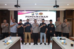 Pengukuhan Satgas Sentot Prawirodirdjo: Sinergi Polres Tanjung Perak dan Pendekar Silat Amankan Malam Suro