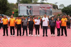 Sambut HUT ke-79 Bhayangkara, Polres Toba Olahraga Bersama Forkopimda