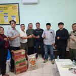 Sembako untuk Korban Kebakaran Diberikan Tokoh Pemuda Grogol Petamburan