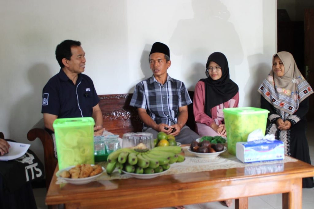 ITS Jemput Langsung Maba KIP-K dari Tulungagung: Komitmen Wujudkan Akses Pendidikan Tanpa Sekat