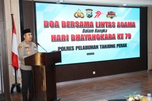 HUT Bhayangkara ke-79: Polres Tanjung Perak Gelar Doa Bersama Lintas Agama, Teguhkan Sinergi Kebangsaan