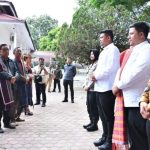 Resmi, Gubsu Bobby Nasution Serahkan Aset Rumah Dinas Bupati Kepada Pemkab Samosir