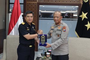Polda Jatim dan Bea Cukai Sepakat Perketat Pengawasan Jalur Distribusi Barang Ilegal