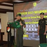 Kolonel Czi Chandra Adibrata Resmi Jabat Kasrem 052/Wkr