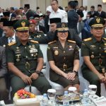 Danrem 052/Wkr Hadiri Pelantikan Deden Apriandhi Sebagai Sekda Banten
