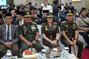 Danrem 052/Wkr Hadiri Pelantikan Deden Apriandhi Sebagai Sekda Banten