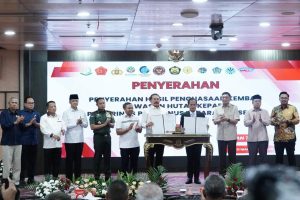 TNI Tegas Hadapi Perambah Hutan Ilegal