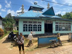 Polsek Meranti Amankan Sholat Jumat