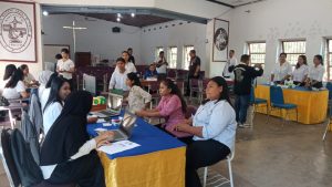 Calon Mahasiswa Baru Fakultas Teologi UKAW Kupang, Ikuti Tes Kesehatan