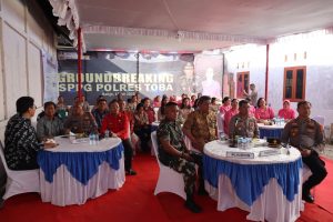 Wakapolres Toba Ikuti Zoom Meeting Ground Breaking Pembangunan 29 SPPG Pada Polres Jajaran Polda Sumut