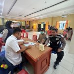 Polres Toba Mengikuti Pemeriksaan Kesehatan Berkala Demi Menjamin Personil Tetap Sehat