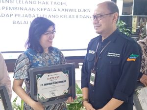 PT Anugrah Lelang Indonesia Raih Penghargaan Penyelenggara Lelang Mandiri Terbaik dari DJKN Jatim