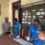 Kapolsek Gurah Bersama BNN Adakan Tes Urine Dadakan