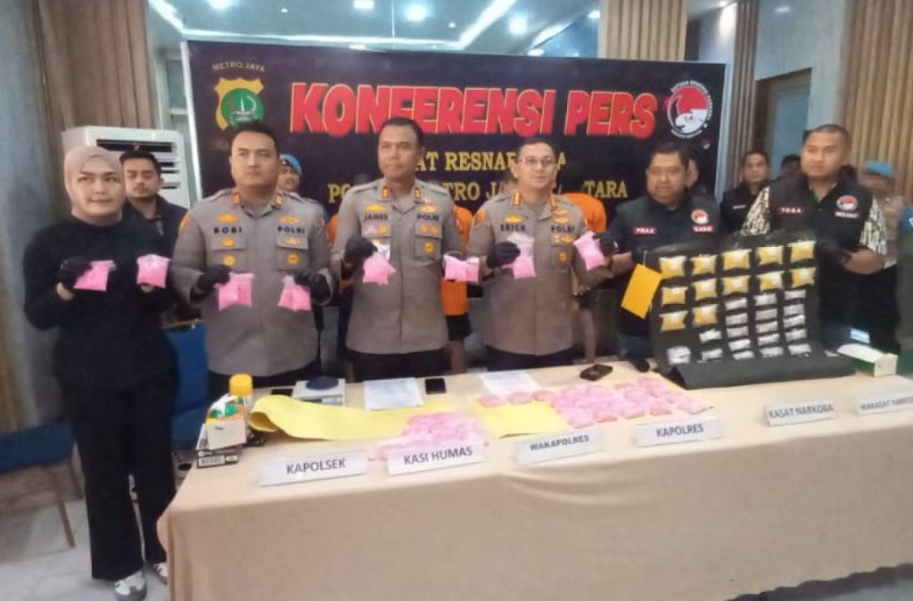Polres Metro Jakarta Utara Bongkar Jaringan Narkotika Internasional, Sita Belasan Ribu Pil Ekstasi Asal Belanda