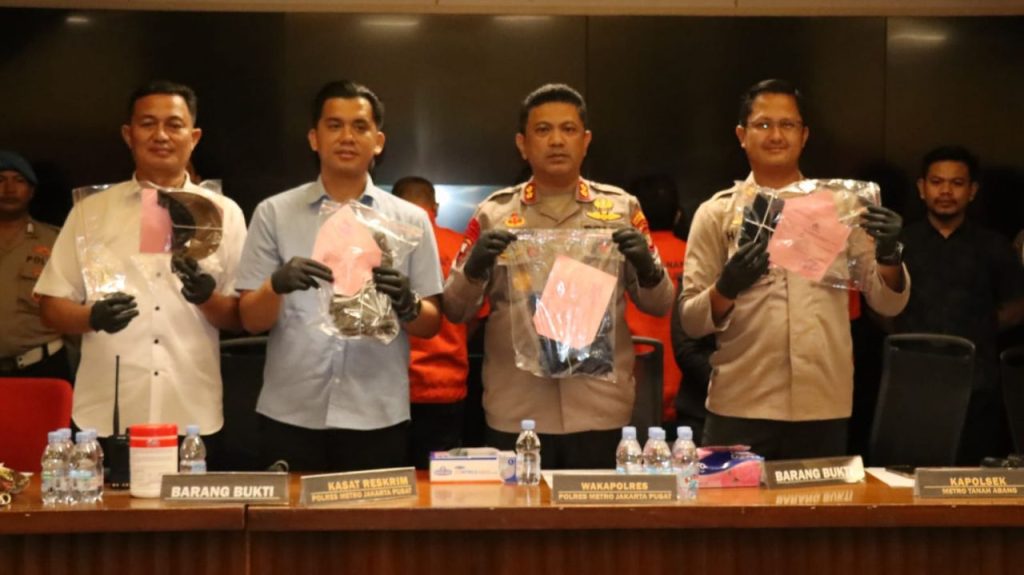 Dipicu Spanduk Tak Berizin, Empat Tersangka Penganiayaan Suporter Ditangkap Usai Final AFF U-23