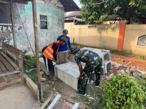 Lanjutkan Pemasangan Uditch di Jalan H. Sanan, Satgas TMMD 125 Kodim 0507/Bekasi Cek Kebutuhan Bahan Baku