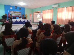 TMMD 125 Kodim 1506/Namlea Memberikan Materi Wawasan Kebangsaan Kepada Generasi Muda Namrole