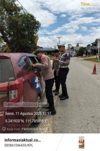 Polres Kapuas Hulu Gelar Razia Kendaraan Roda Empat Di Perbatasan