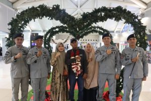 Hanyut 12 Hari di Laut Filipina, Bakamla RI Pulangkan Nelayan Bitung