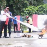 Semen Baturaja Latih Warga Ring 1 Hadapi Kebakaran Dan Bencana Wujud Nyata Peduli Keselamatan Masyarakat