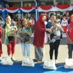HUT RI ke-80, Kemendukbangga/BKKBN Jatim Dari Upacara dan Bagikan Bantuan Stunting Hingga Gelar Parade Budaya Nusantara